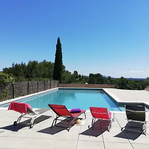  Vakantiepark Les Garrigues De La Vallee Des Baux