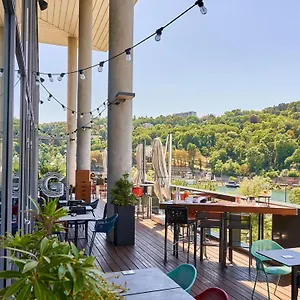 Novotel Centre-confluence Bord De Saone Hotel Lyon